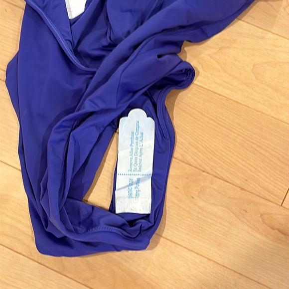 Andie Swim Caledonia One Piece Swimsuit Lapis Size Medium - Picture 10 of 11